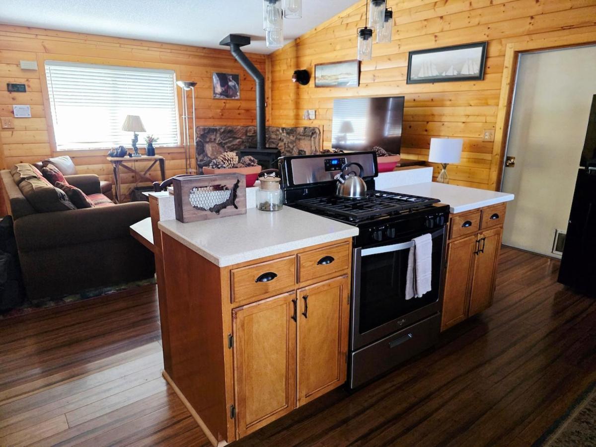 Bear Escapes II Affordable Luxury Cabin Sugarloaf المظهر الخارجي الصورة